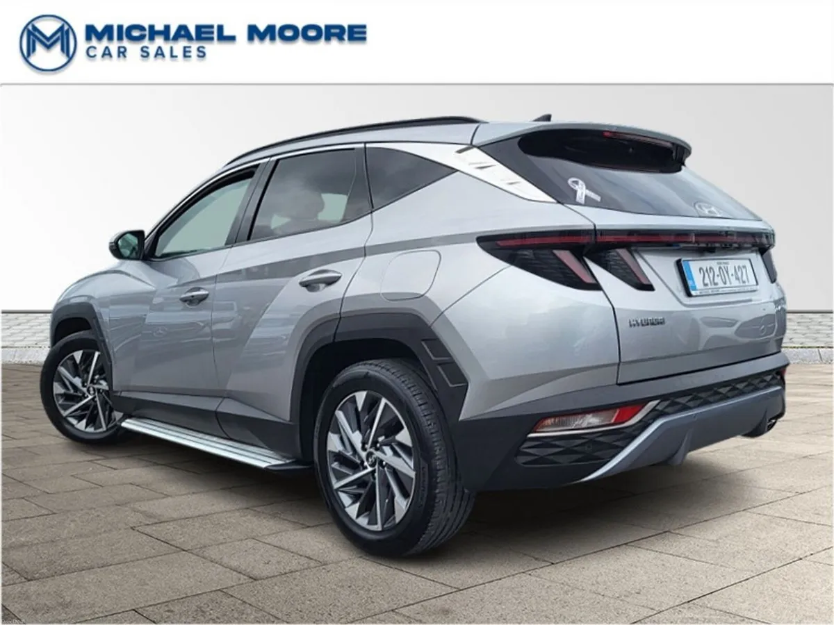 Hyundai Tucson 1.6d 2WD Executive Plus 5DR - Image 3