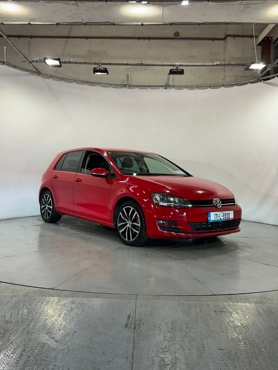 Volkswagen Golf 2017 - Image 2