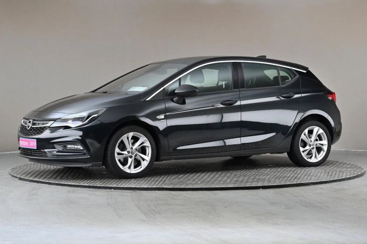 Opel Astra 1.6CDTI 110BHP SRI+ - Image 4