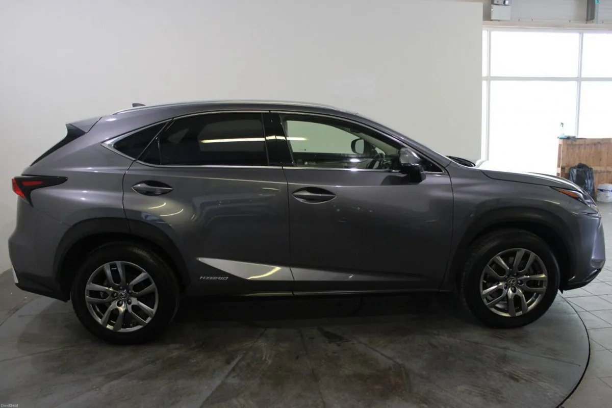 Lexus NX 2.5 300h Executive FWD - TENDER 32 - Image 2