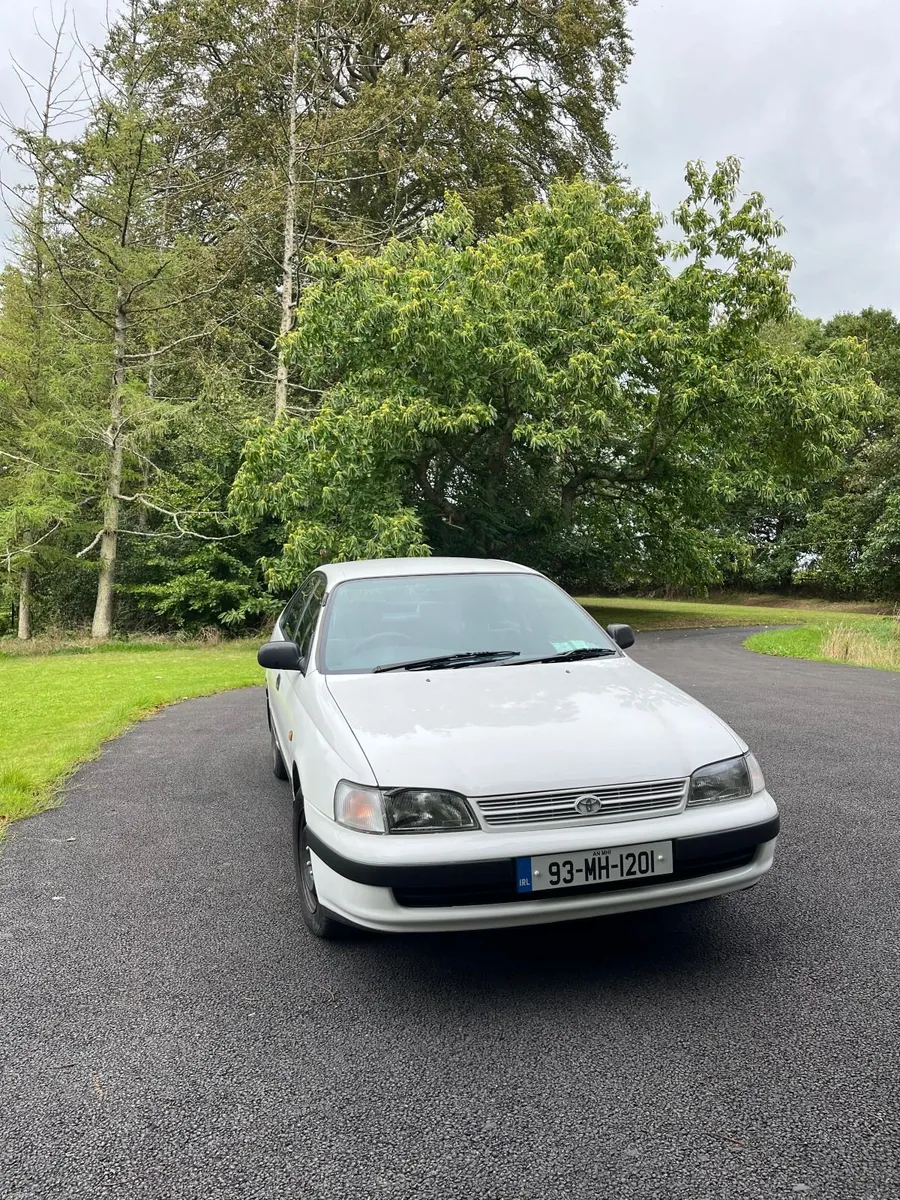 Toyota Carina 1993 - Image 1