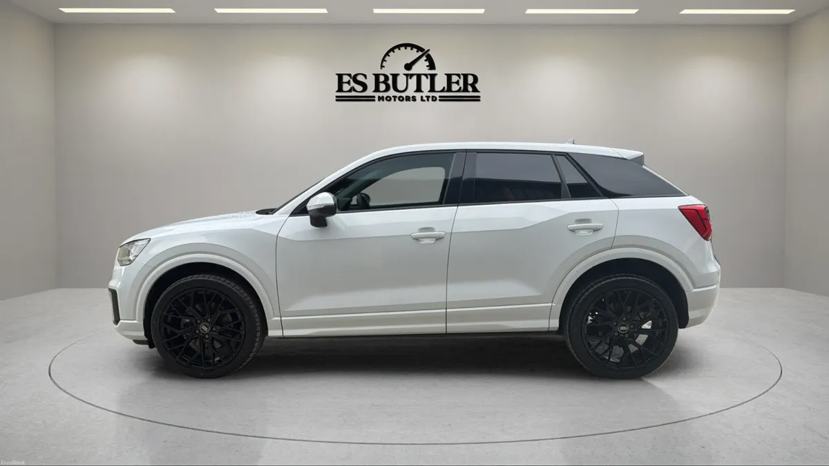 2018 Audi Q2 1.0TFSI AUTO SLINE BLACK EDITION - Image 2