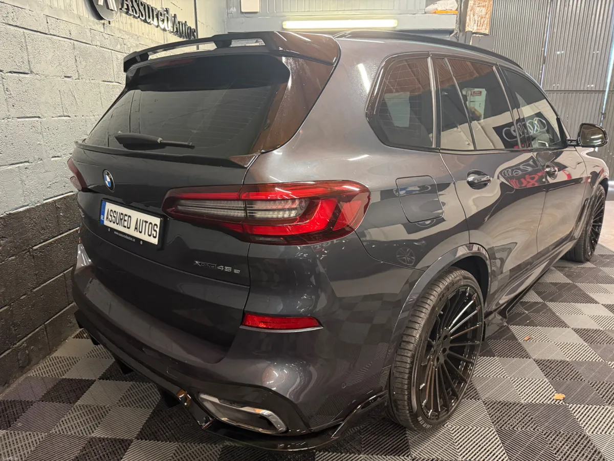 211 BMW X5 3Ltr X-Drive 45e M-Sport / M-Perf - Image 3