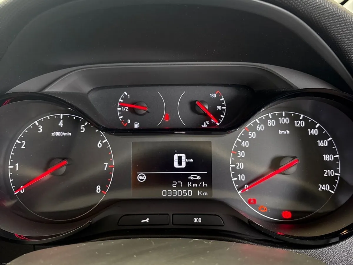 Opel Crossland SC 1.5 Turbo D 110PS 6 Speed - Image 6