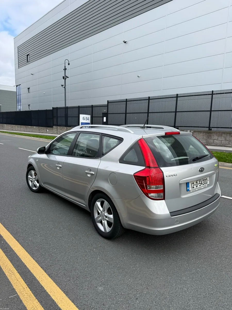 Kia Ceed 12 Nct and Tax fully serviced - Image 4