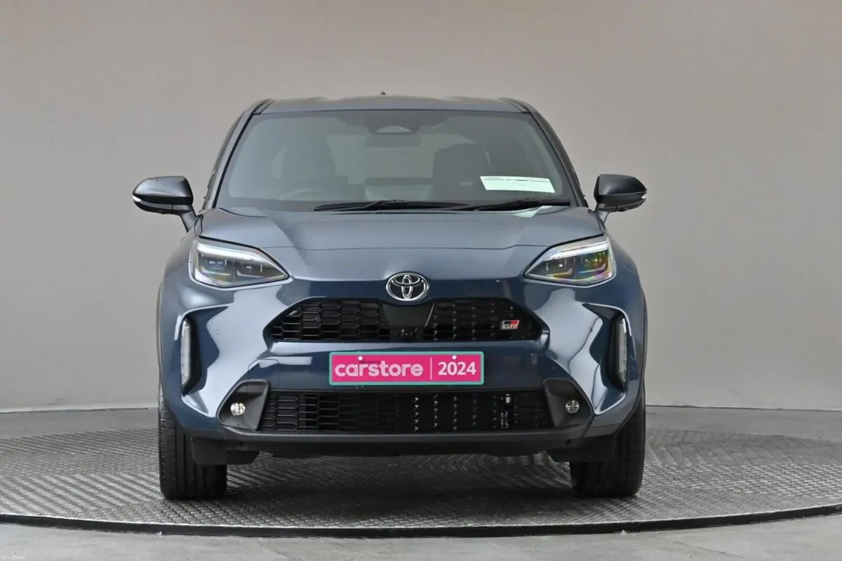 Toyota Yaris Cross 1.5 HEV E-CVT GR SPORT **LEATHE - Image 2