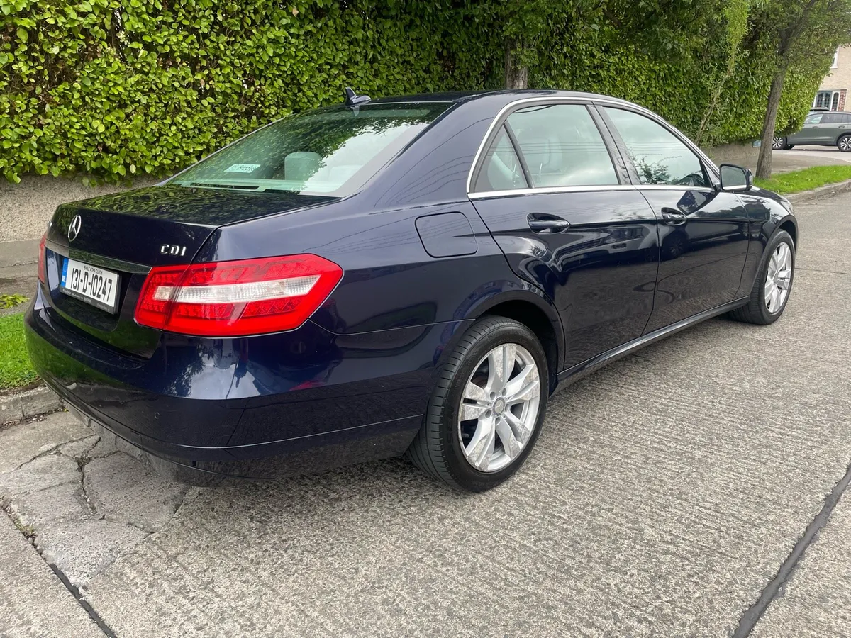 Mercedes E Class - Image 3