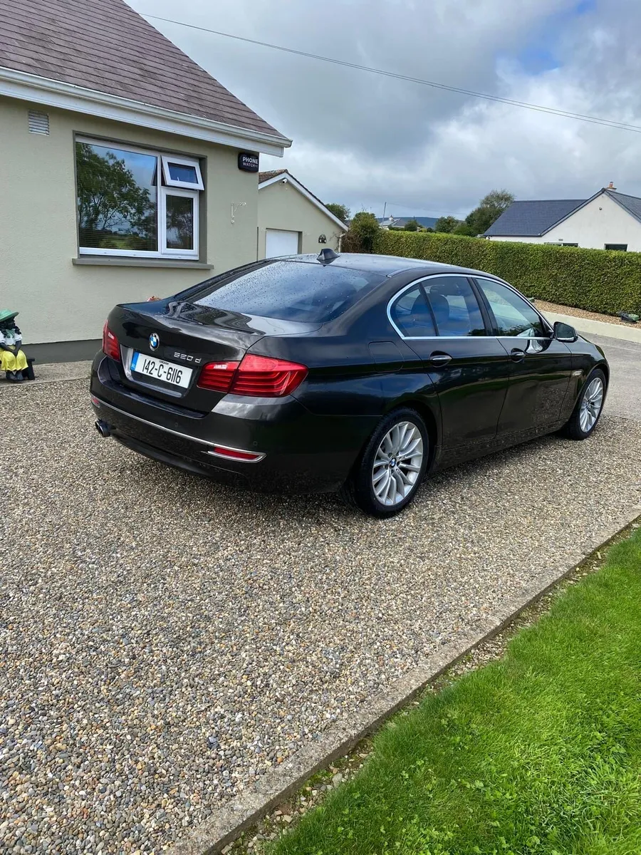 142 BMW 5 Series - Image 4