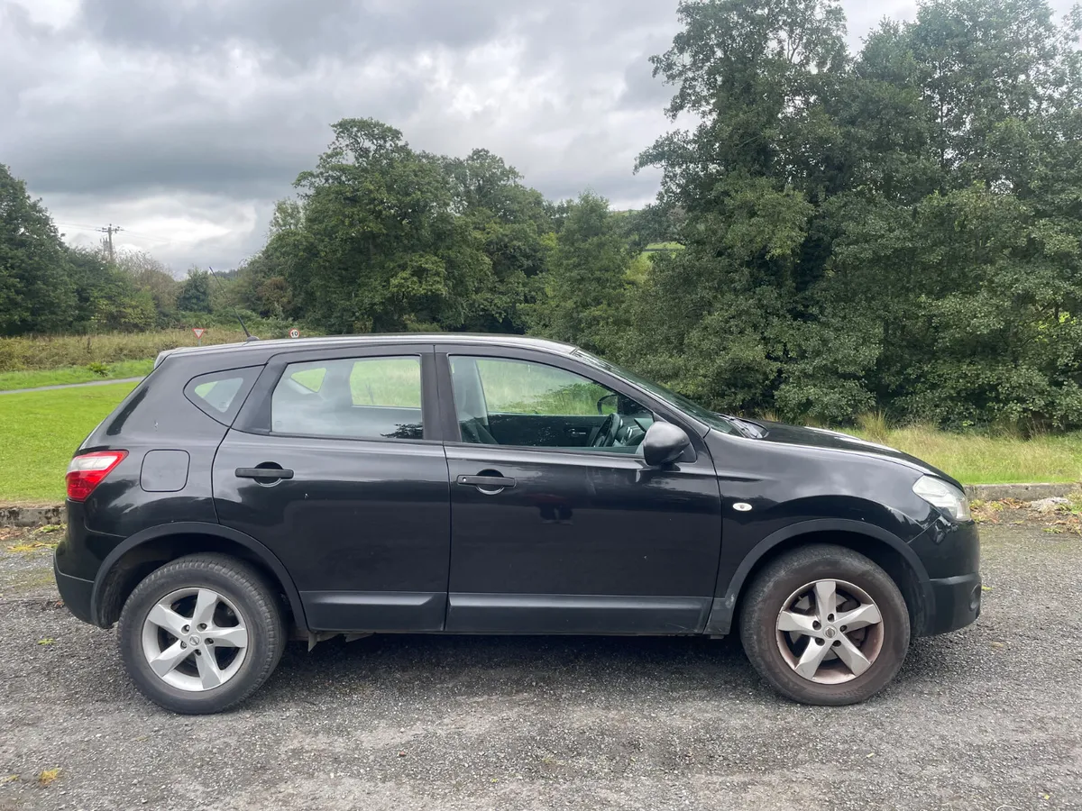 Nissan Qashqai 2012, low milage - Image 3