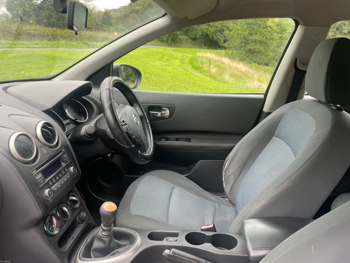 Nissan Qashqai 2012, low milage - Image 4
