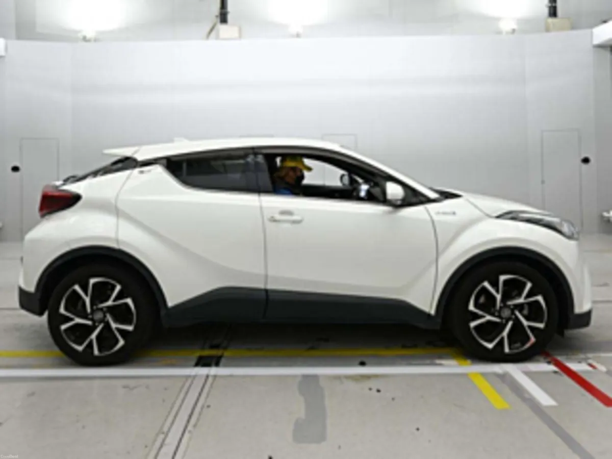 Toyota C-HR 2019 - Image 6