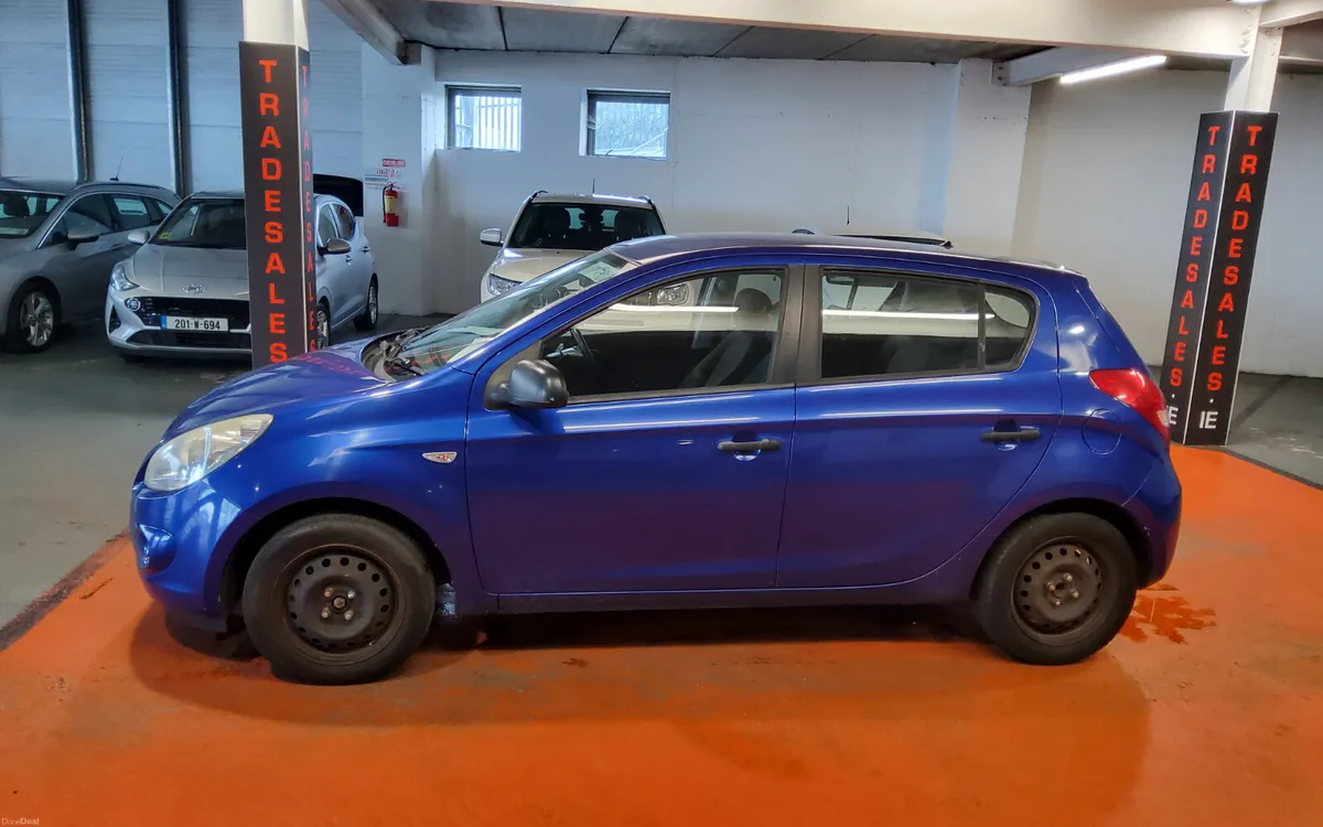 Hyundai i20 2009 - Image 6