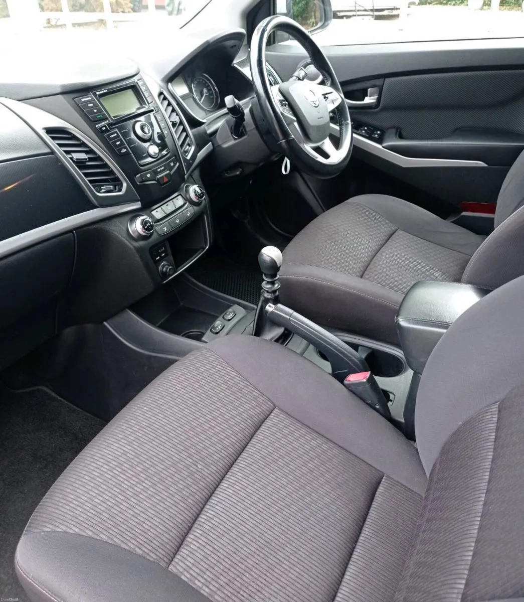 171 SsangYong Korando - Image 5