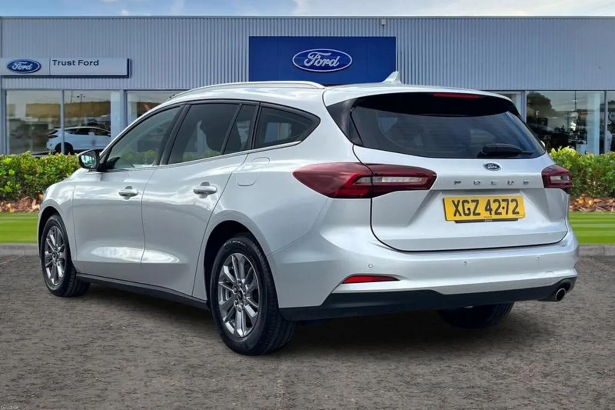 Ford Focus 1.5 EcoBlue Titanium Style 5dr - Image 2