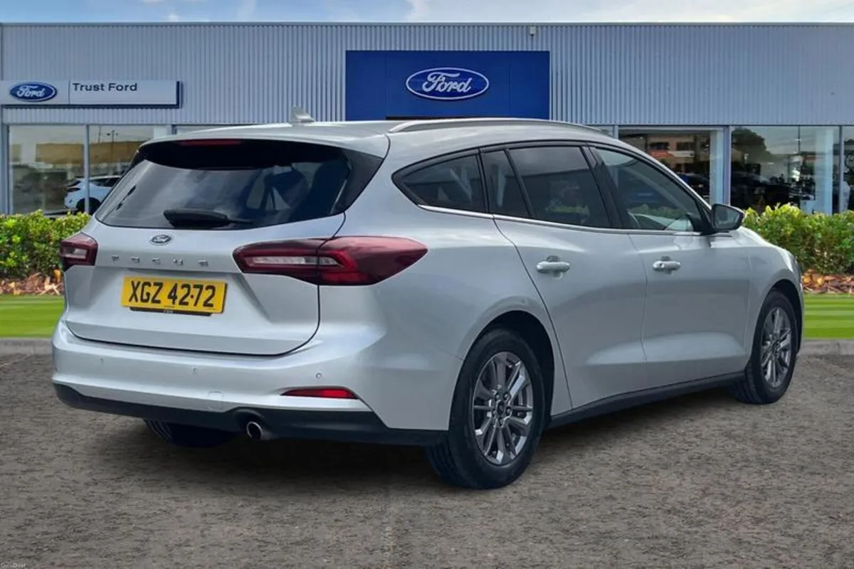 Ford Focus 1.5 EcoBlue Titanium Style 5dr - Image 4
