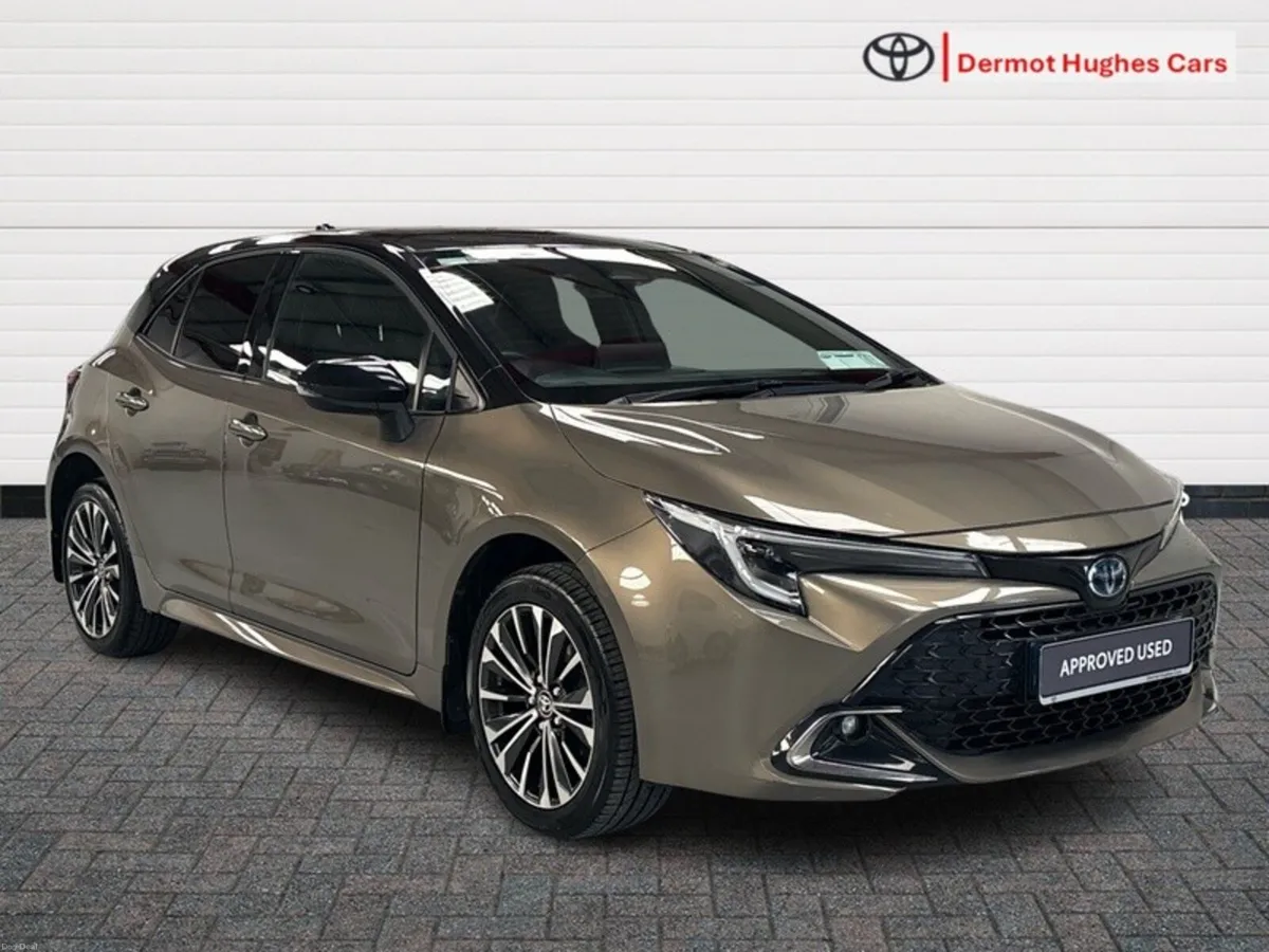 Toyota Corolla HYRBID L/SPORT HB - Image 1