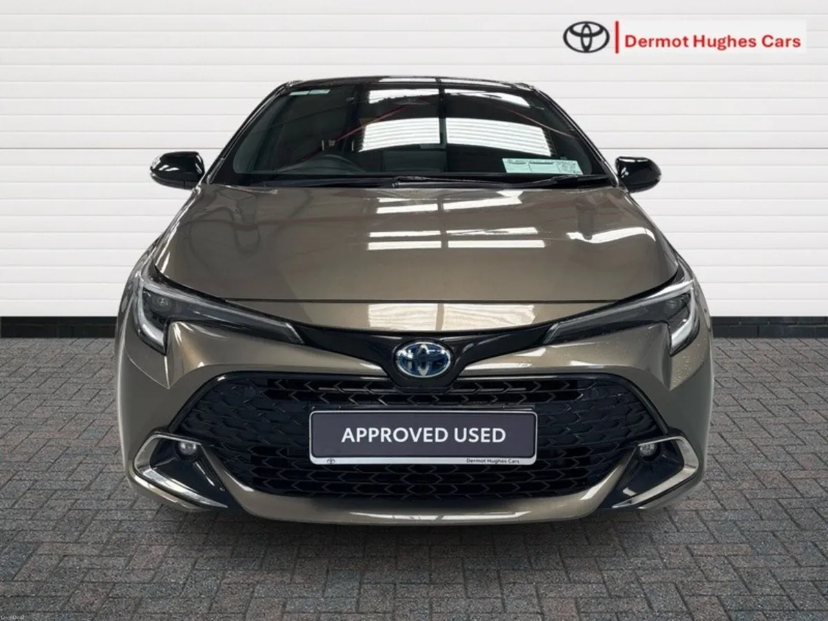 Toyota Corolla HYRBID L/SPORT HB - Image 5
