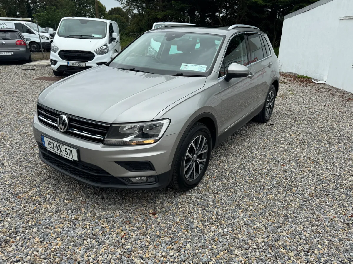 2019 Volkswagen Tiguan - Image 3