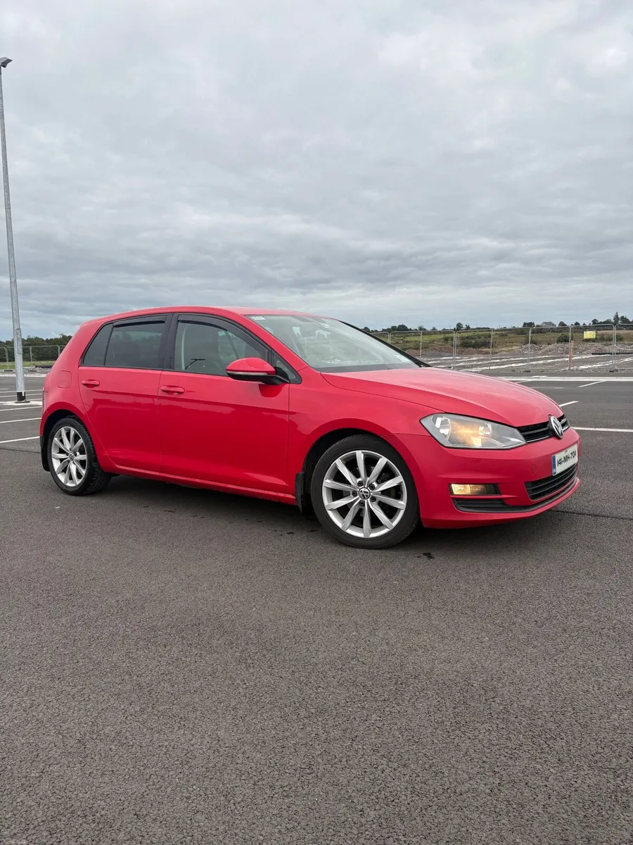 Volkswagen Golf 2014 - Image 2