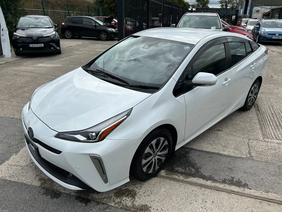 TOYOTA PRIUS 2022, 1.8 HYBRID AUTO LOW KM - Image 3