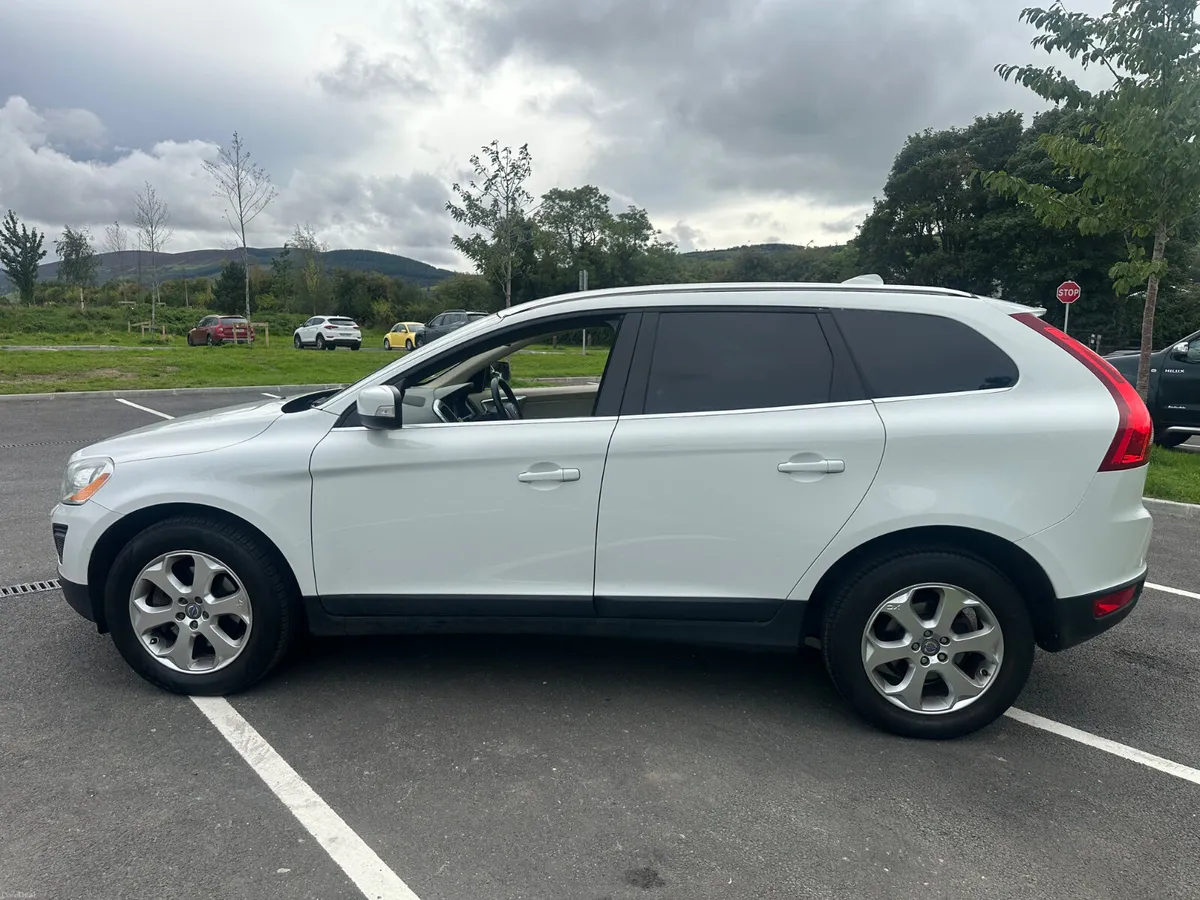 Volvo XC60 Automatic NCT 09/27 - Image 6