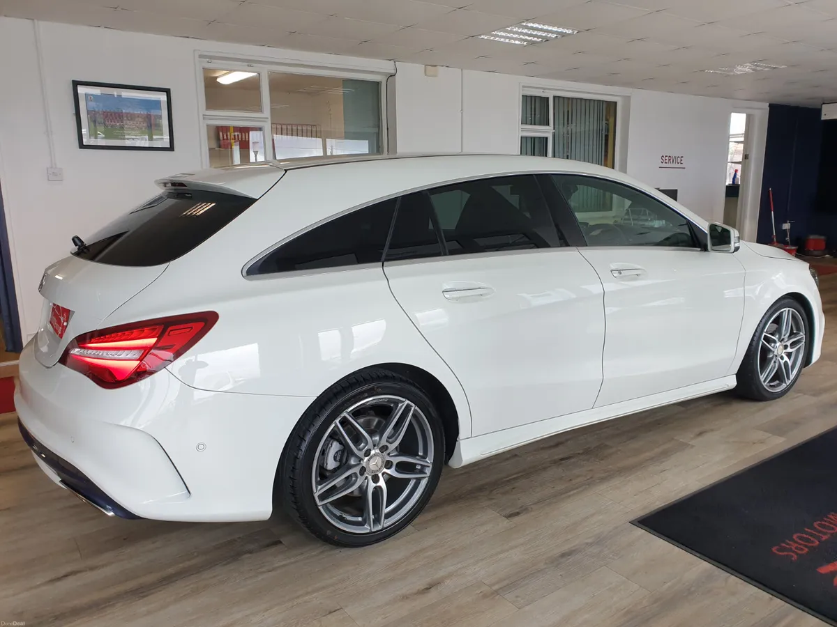 MERCEDES BENZ CLA180 AMG LINE AUTO - Image 3