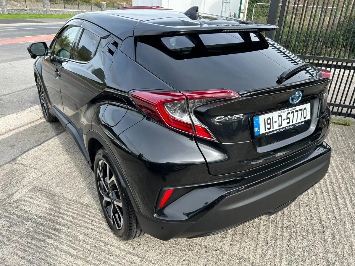 Toyota C-HR 2019, 1.8 HYBRID AUTO LOW KM HIGH SPEC - Image 5