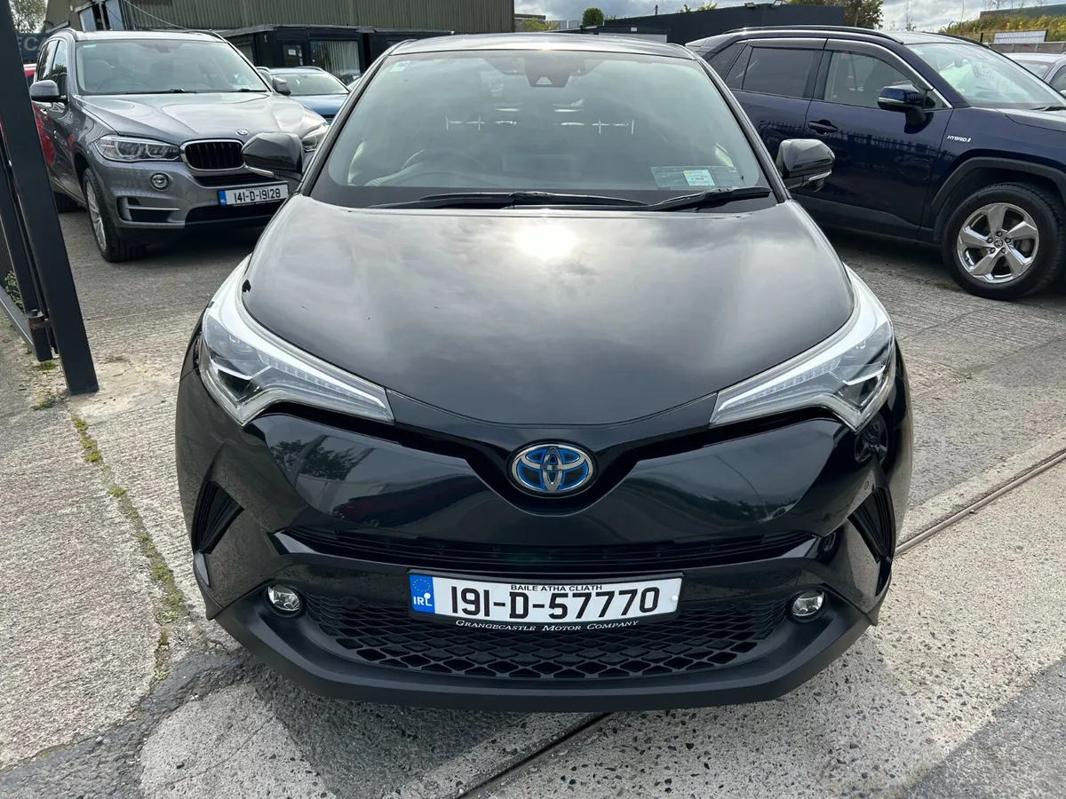 Toyota C-HR 2019, 1.8 HYBRID AUTO LOW KM HIGH SPEC - Image 2