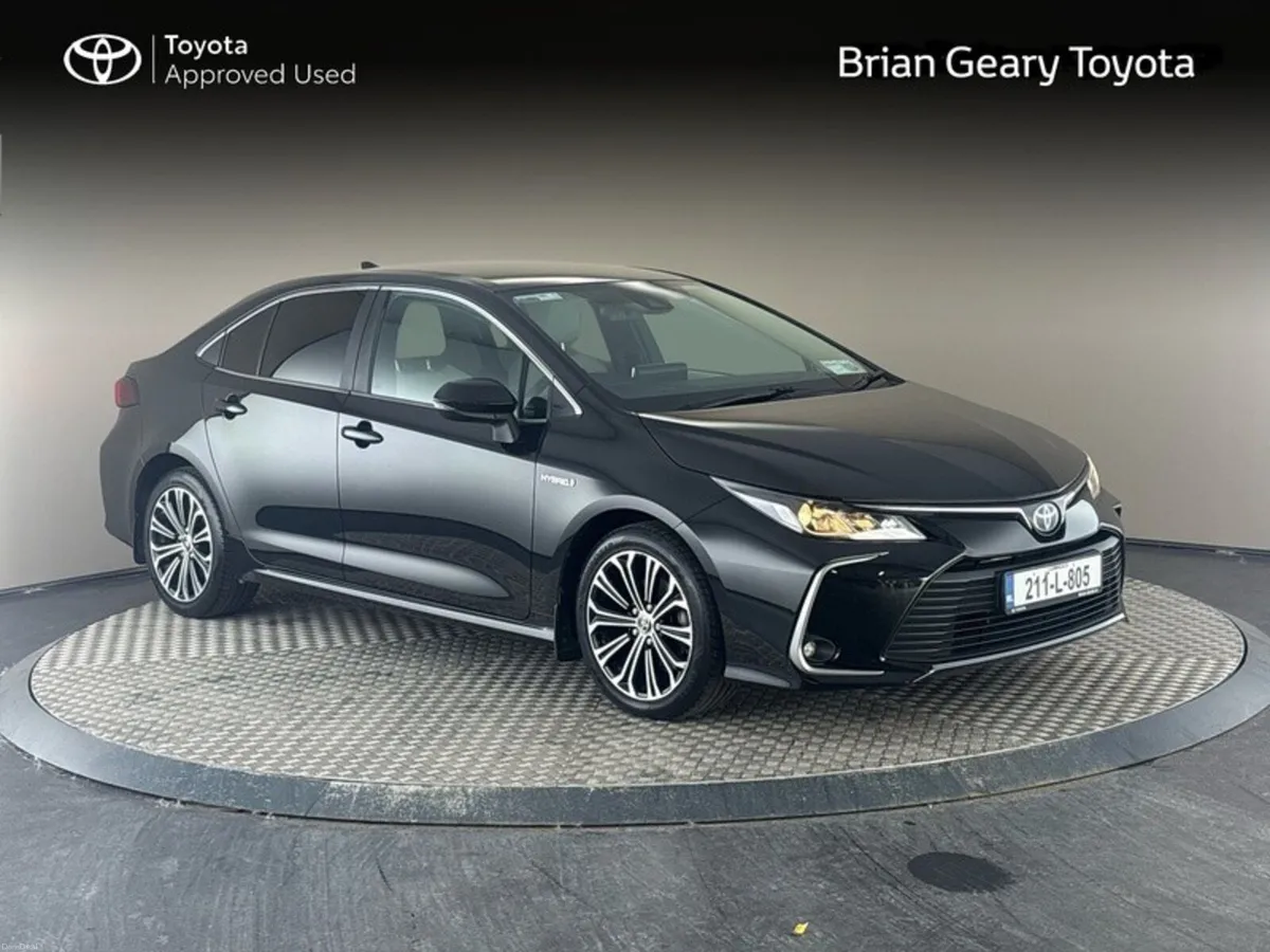 Toyota Corolla Hybrid LunaSport - Image 1
