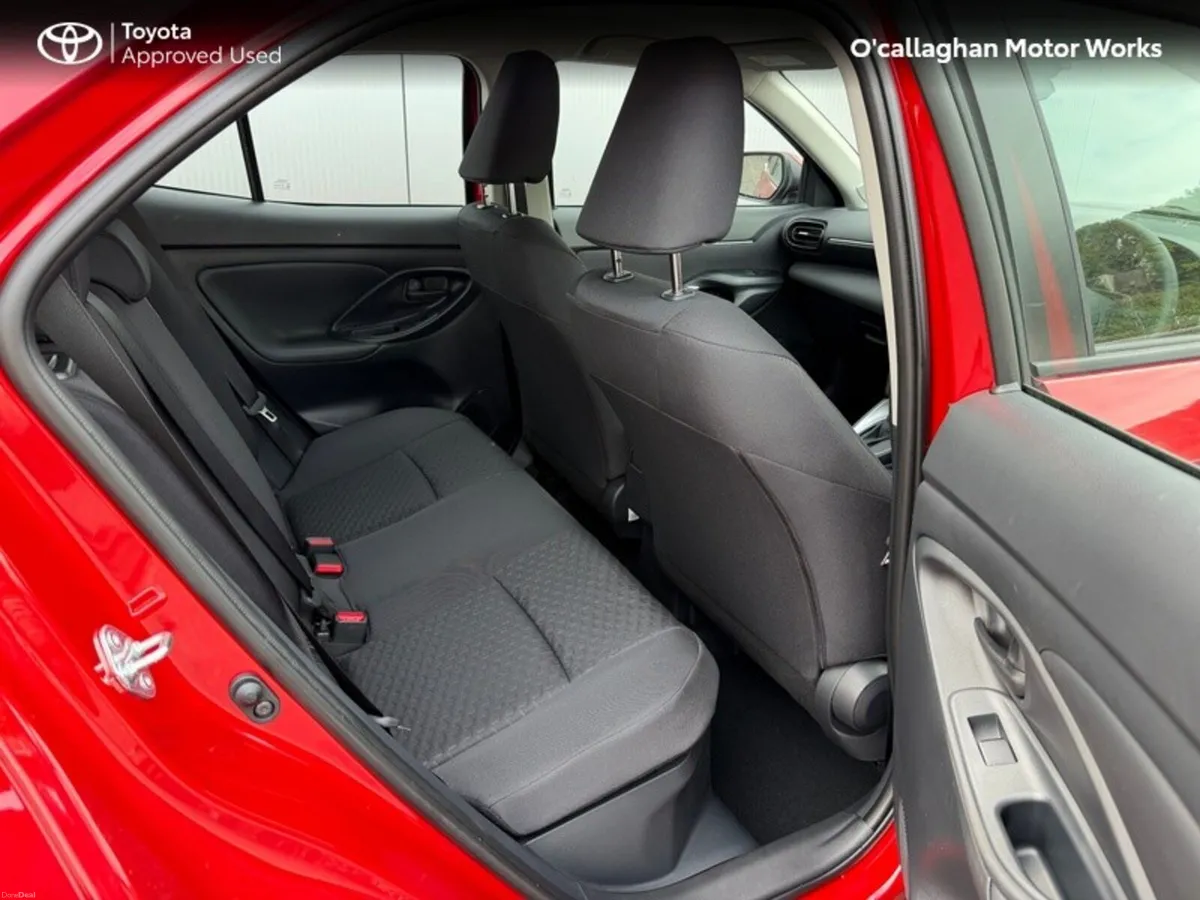 Toyota Yaris Cross LUNA 4DR AUTO - Image 5
