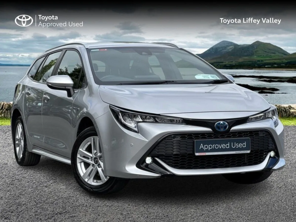 Toyota Corolla HYBRID LUNA T/S 4DR AUTO - Image 1