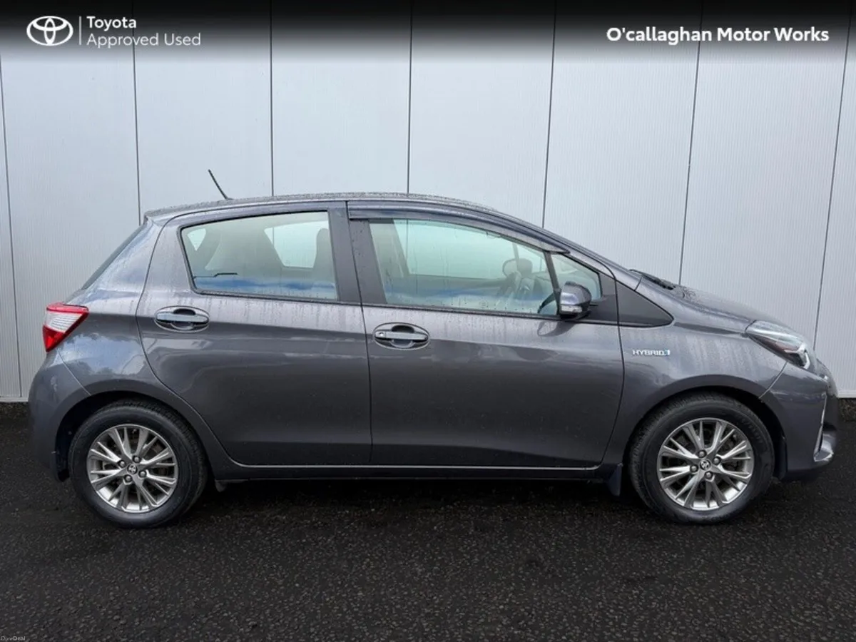 Toyota Yaris HY HYBRID LUNA 4DR AUTO - Image 5