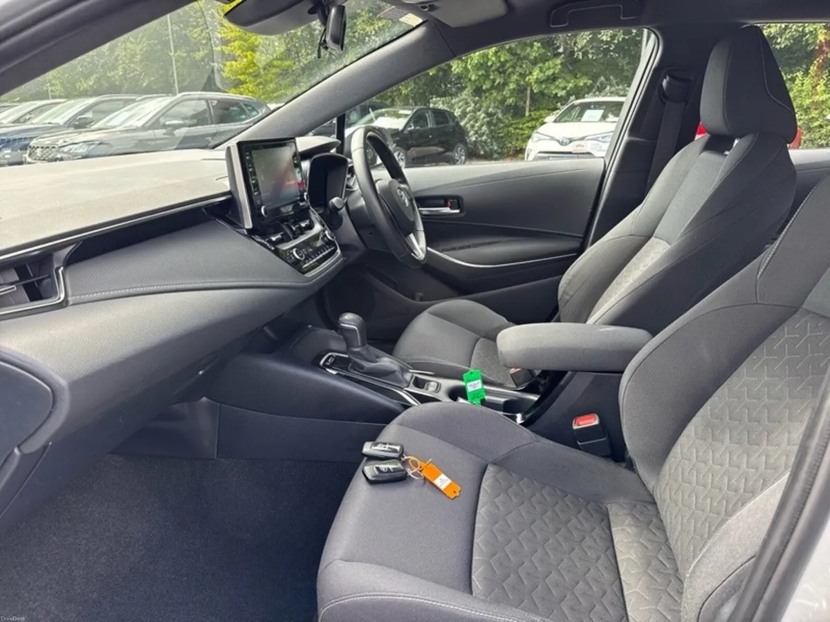 Toyota Corolla HYBRID LUNA T/S 4DR AUTO - Image 6