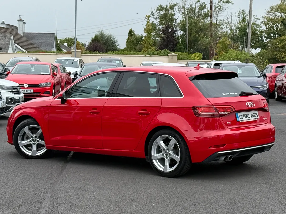 171 AUDI A3 SPORT HATCHBACK 1.4 PETROL AUTO - Image 4
