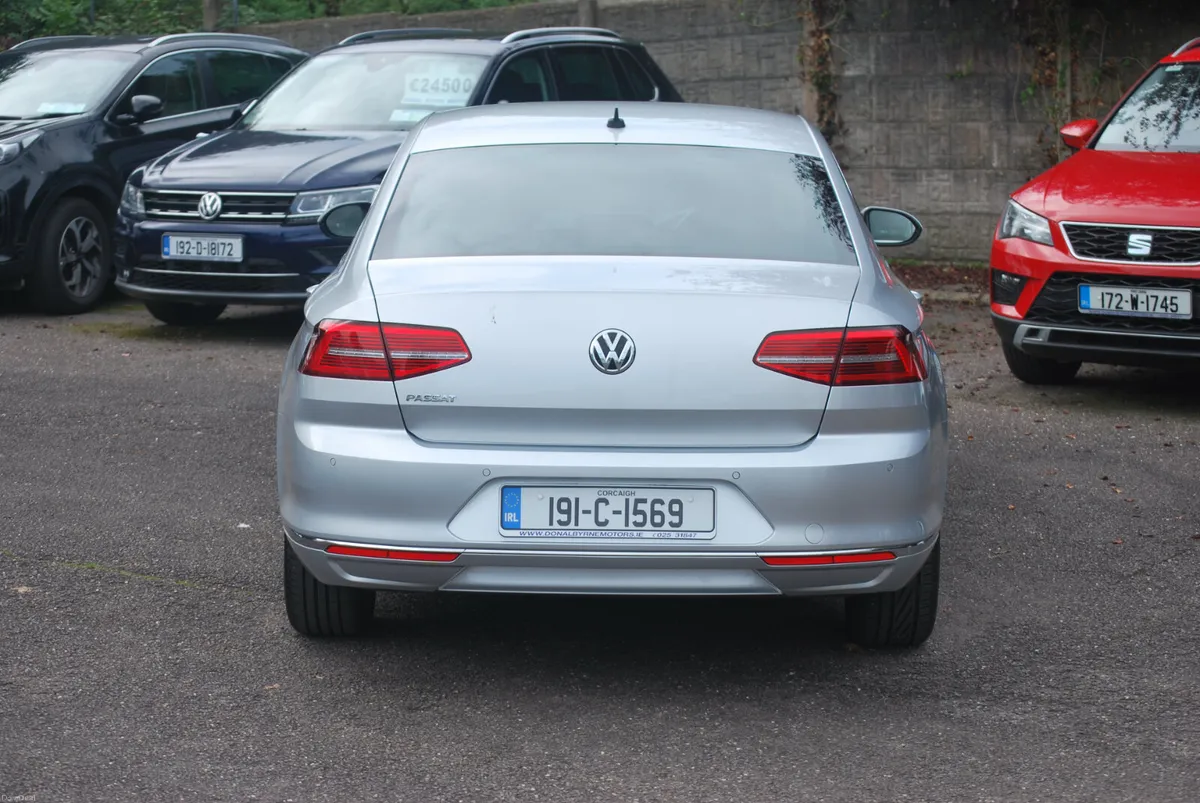 Volkswagen Passat 2019Highline 2.0 TDI - Image 5
