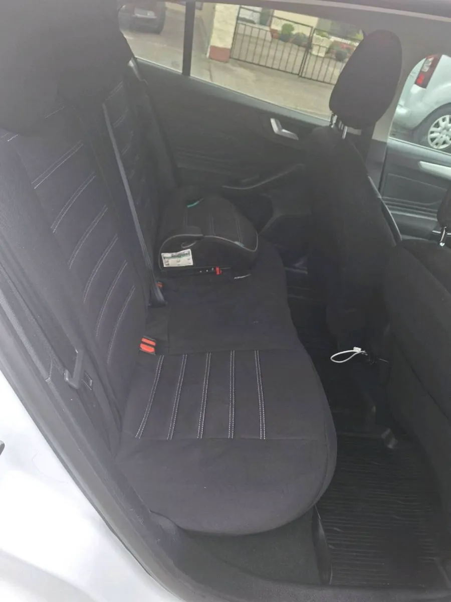2020 ford focus - Image 6