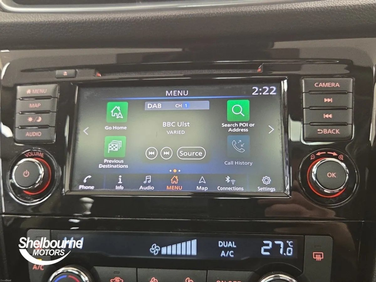 Nissan Qashqai 1.3 DiG-T N-Connecta 5dr - Image 5