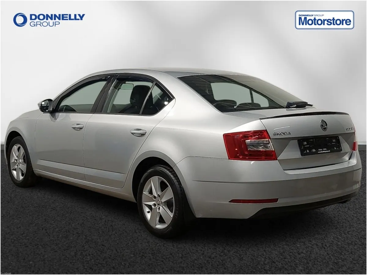 Skoda OCTAVIA 1.0 TSI SE 5dr - Image 2