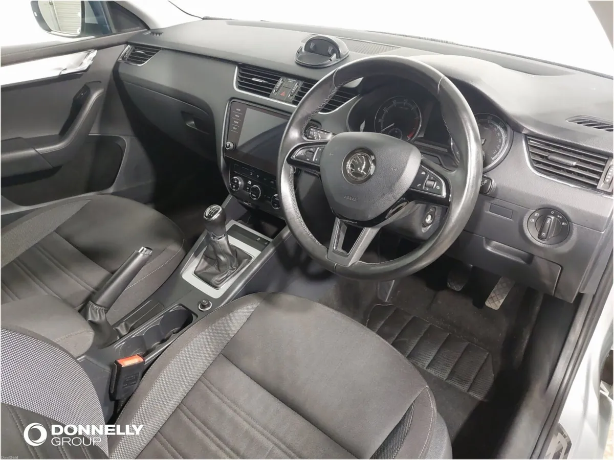 Skoda OCTAVIA 1.0 TSI SE 5dr - Image 4
