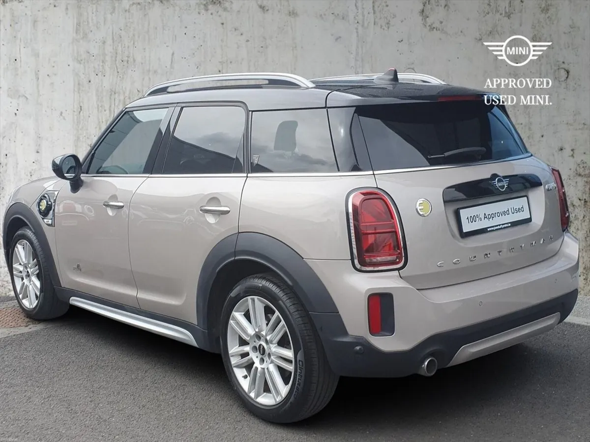 Mini Countryman Cooper S E Exclusive - Image 2