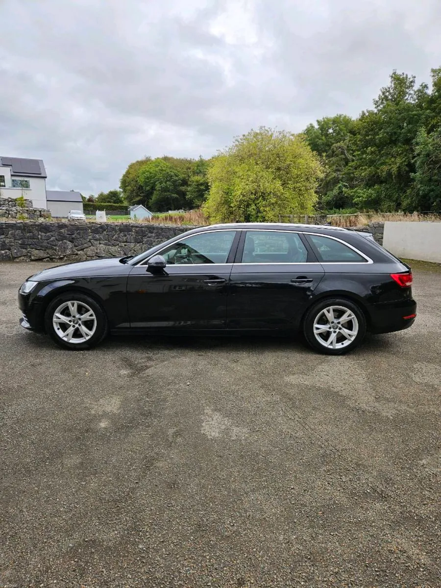 Audi A4 2.0 TDI Sport Ultra Automatic - Image 4