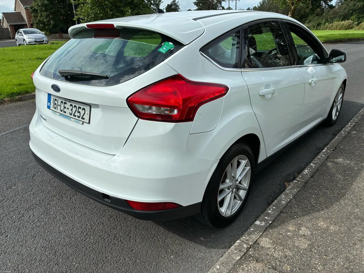 Ford focus Automatic 2016 - Image 4