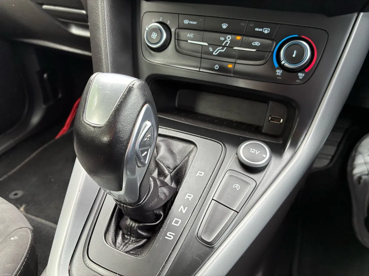 Ford focus Automatic 2016 - Image 5