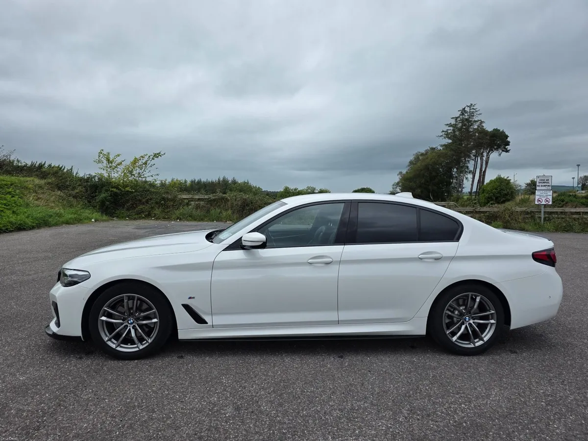 2021 BMW 520D G30 M Sport - Automatic - Image 2