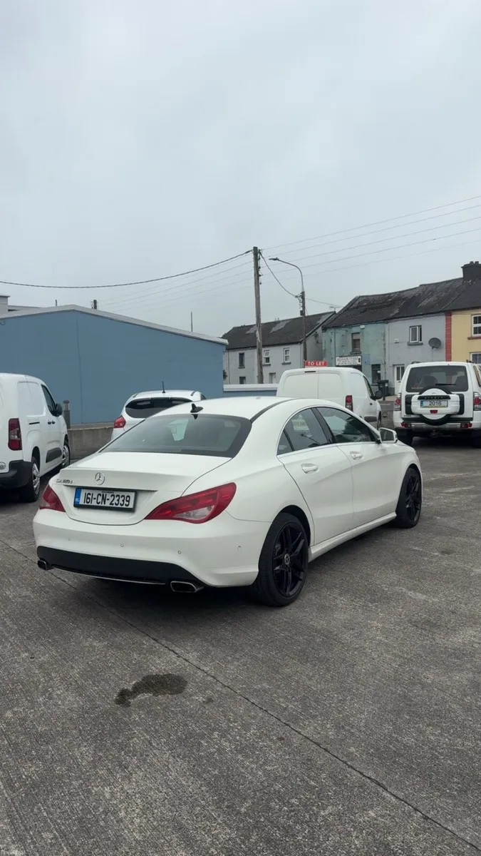 Mercedes CLA220d - Image 4
