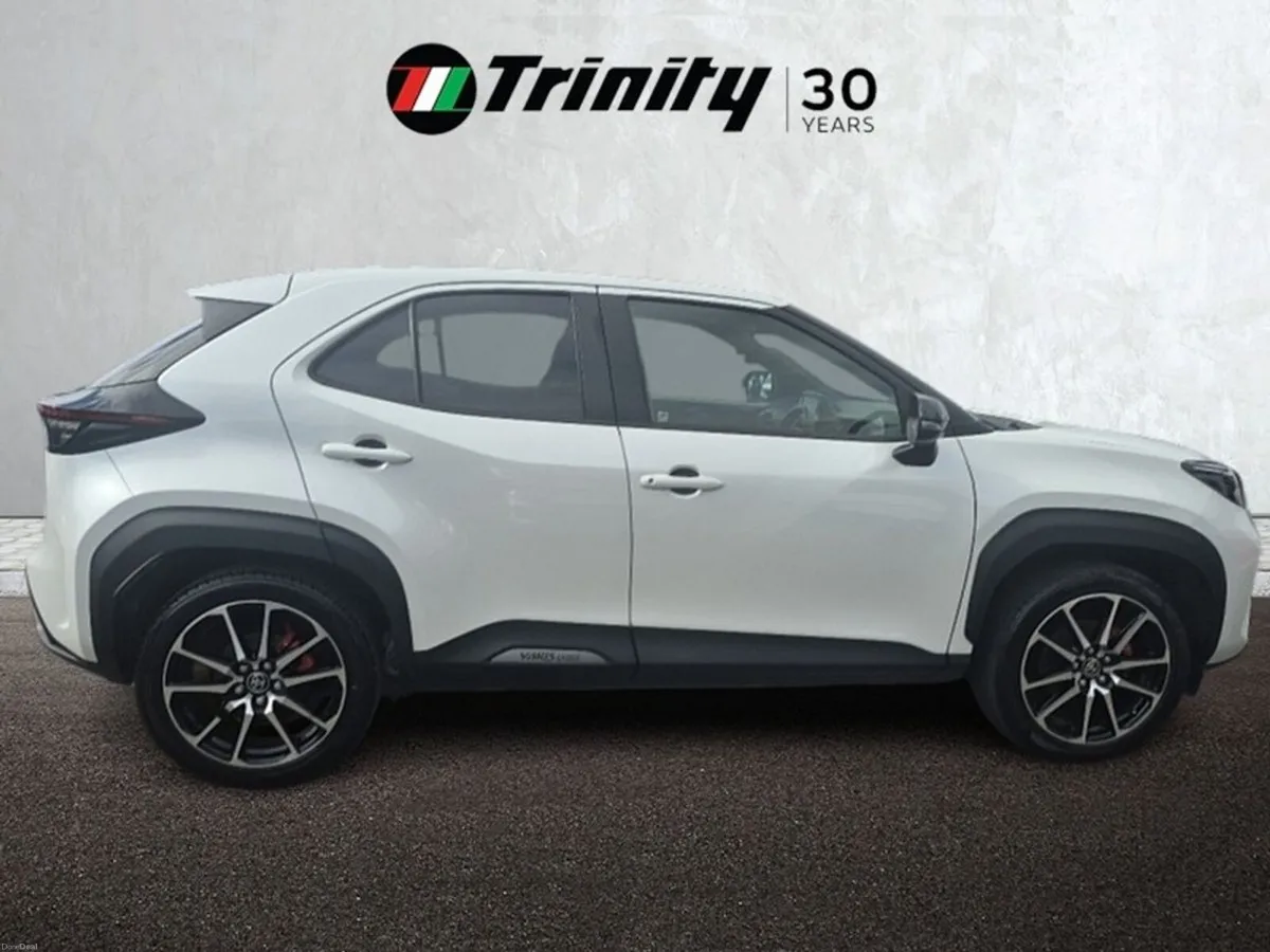 Toyota Yaris Cross ** GR SPORT ** TOP SPEC ** TRIN - Image 5