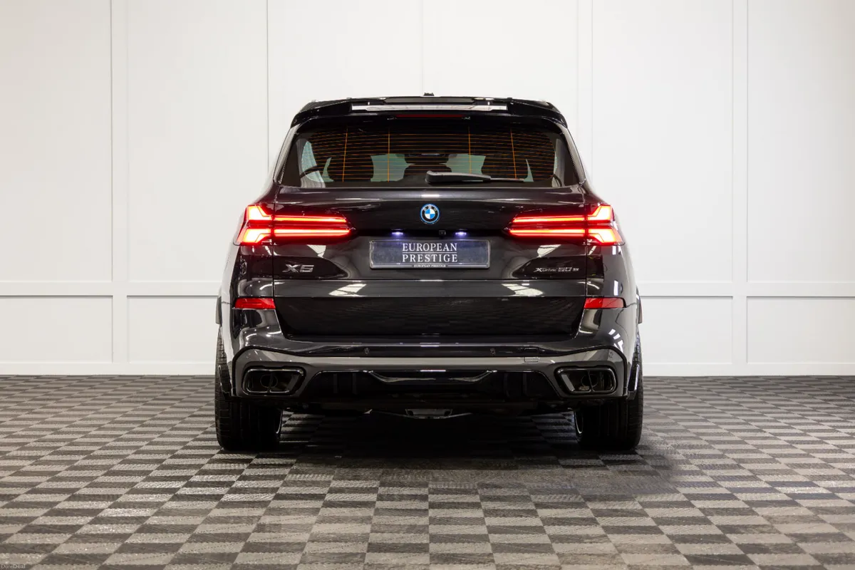 262 BMW X5 X-Drive 50e M-Sport - Image 5