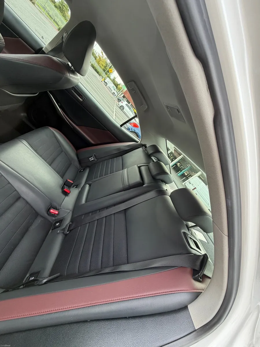 Lexus - Image 5