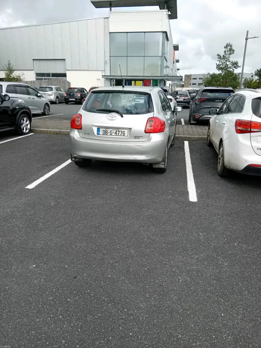 Toyota auris - Image 1
