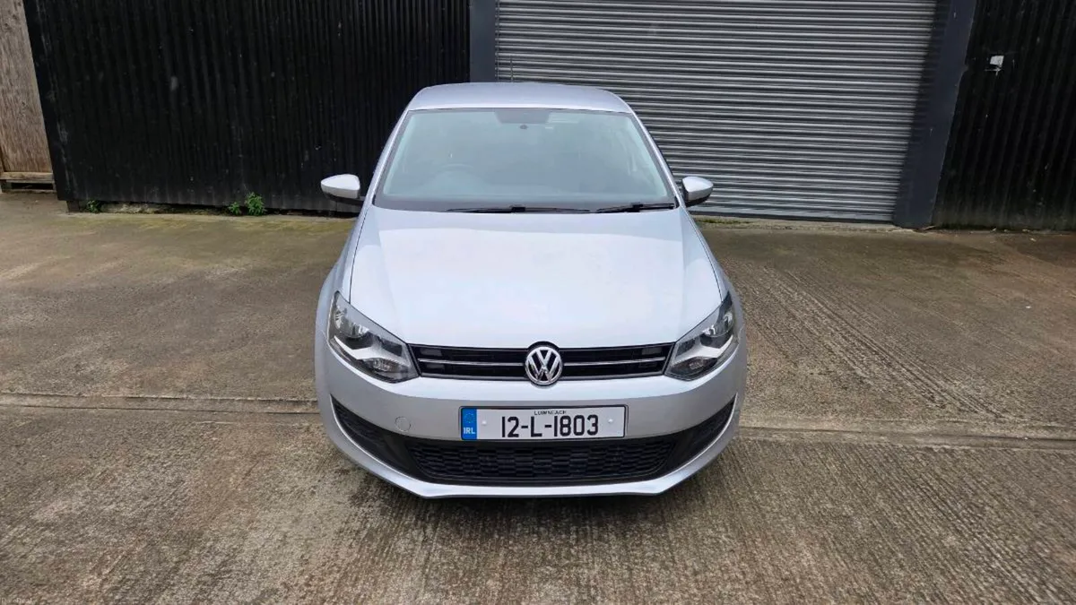 Volkswagen polo 1.2Tsi/ petrol/Automatic - Image 3